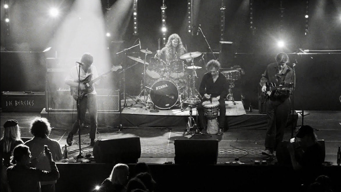 Moskitos — Live at Daisy Jones